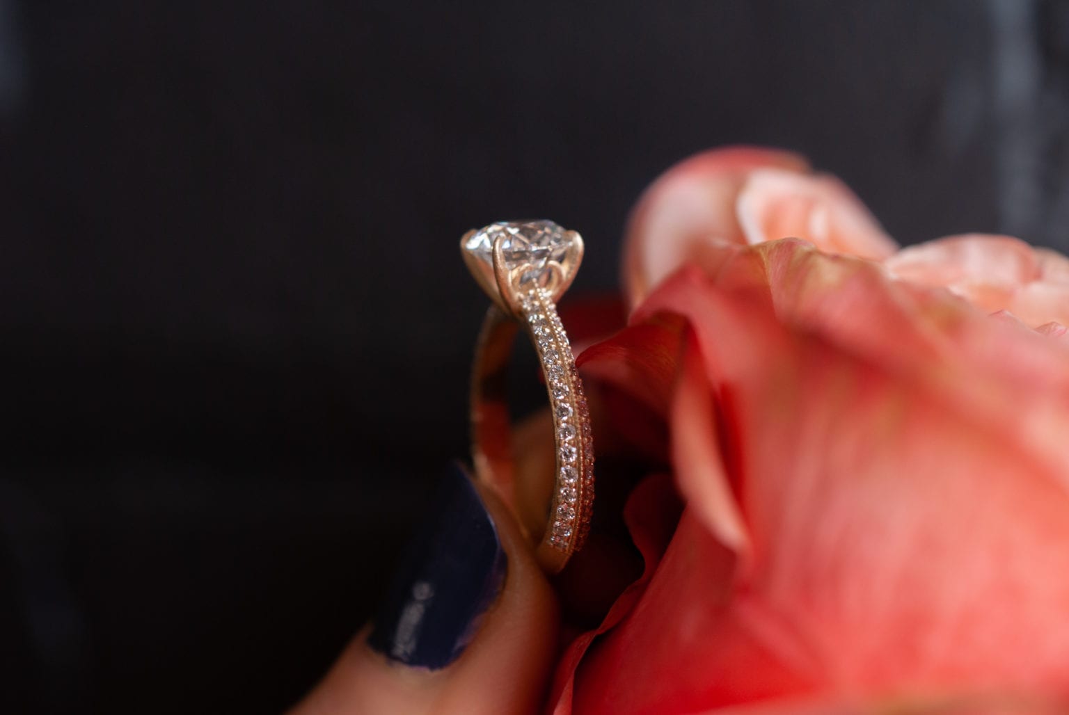 How Did Diamond Rings Become so Popular?